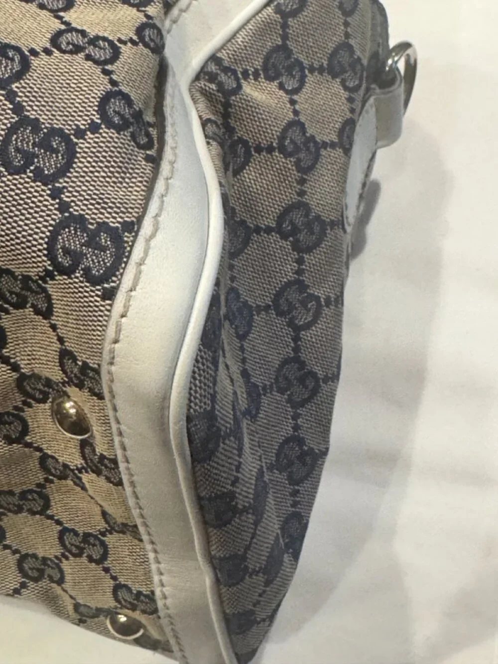 Gucci boston bag